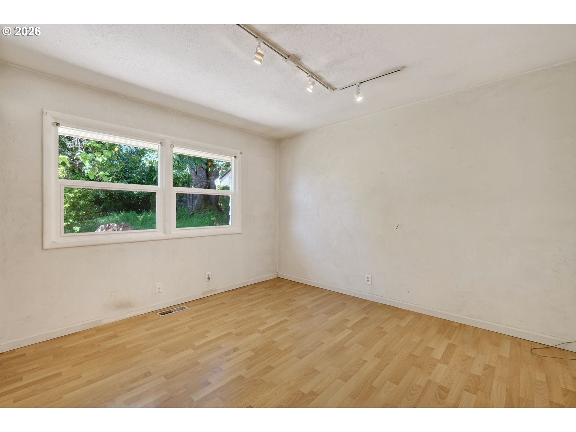 4655 Southwest Pendleton Street Portland, OR 97221 - Photo 22 of 48 Bedroom
