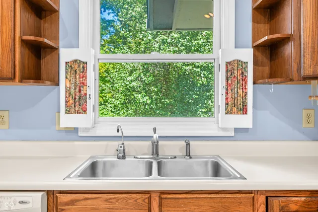 $359,000 | 75 Pine Water Court, Nashville, IN 47448