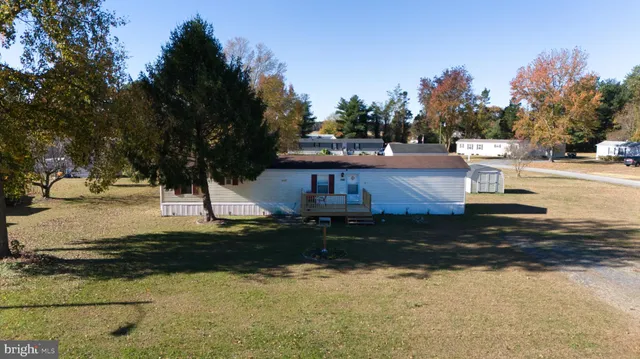 a view of a outdoor space