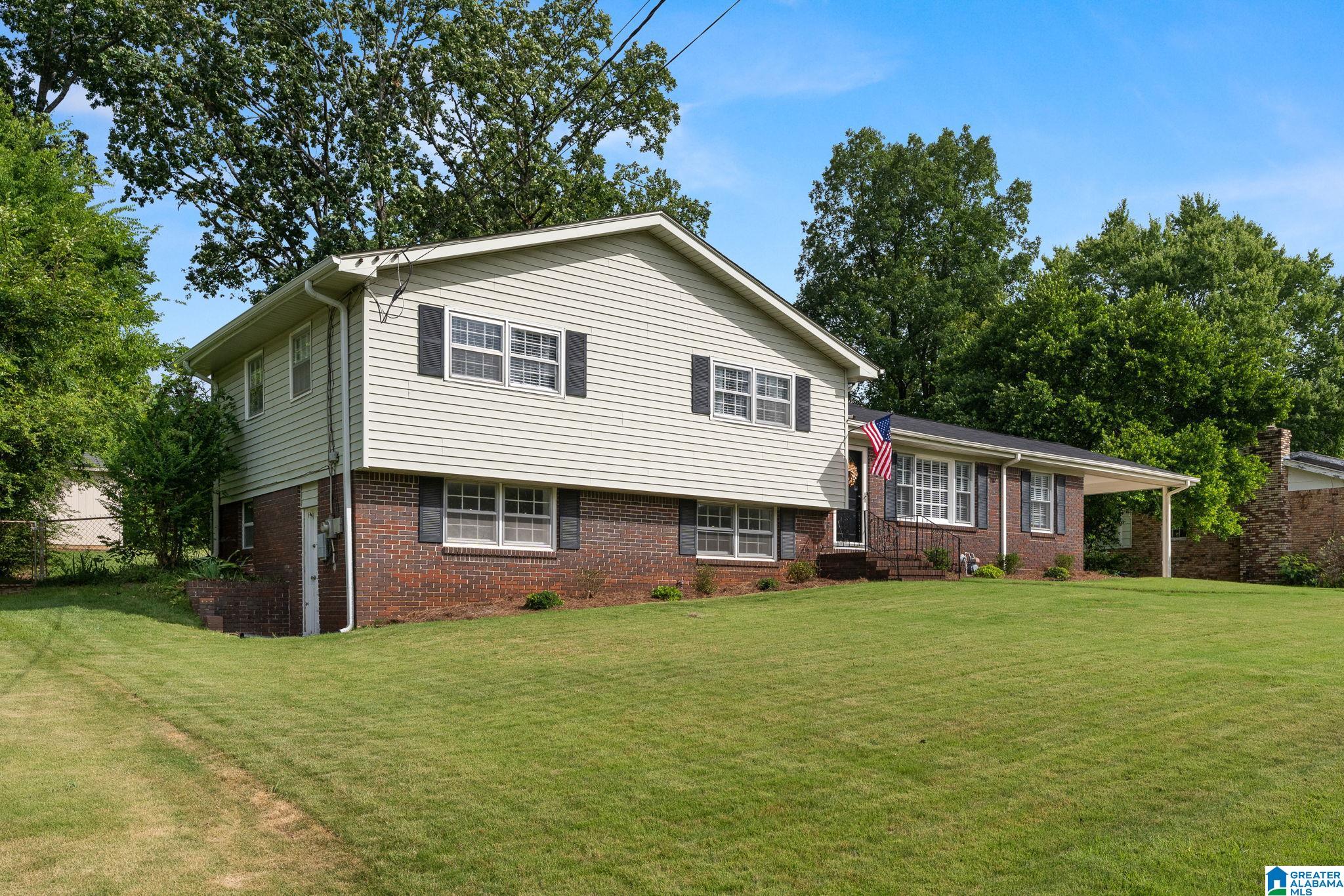 2304 Empire Road Hoover, AL 35226 - Photo 3 of 36
