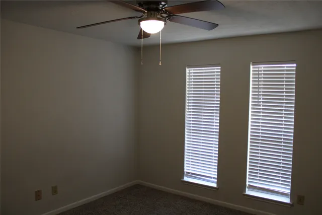 $2,200 | 819 Walbrook Drive, Houston, TX 77062