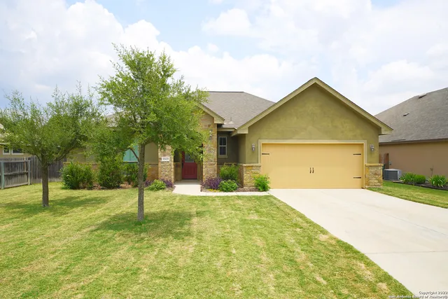 $1,995 | 15420 Dell Lane, Selma, TX 78154