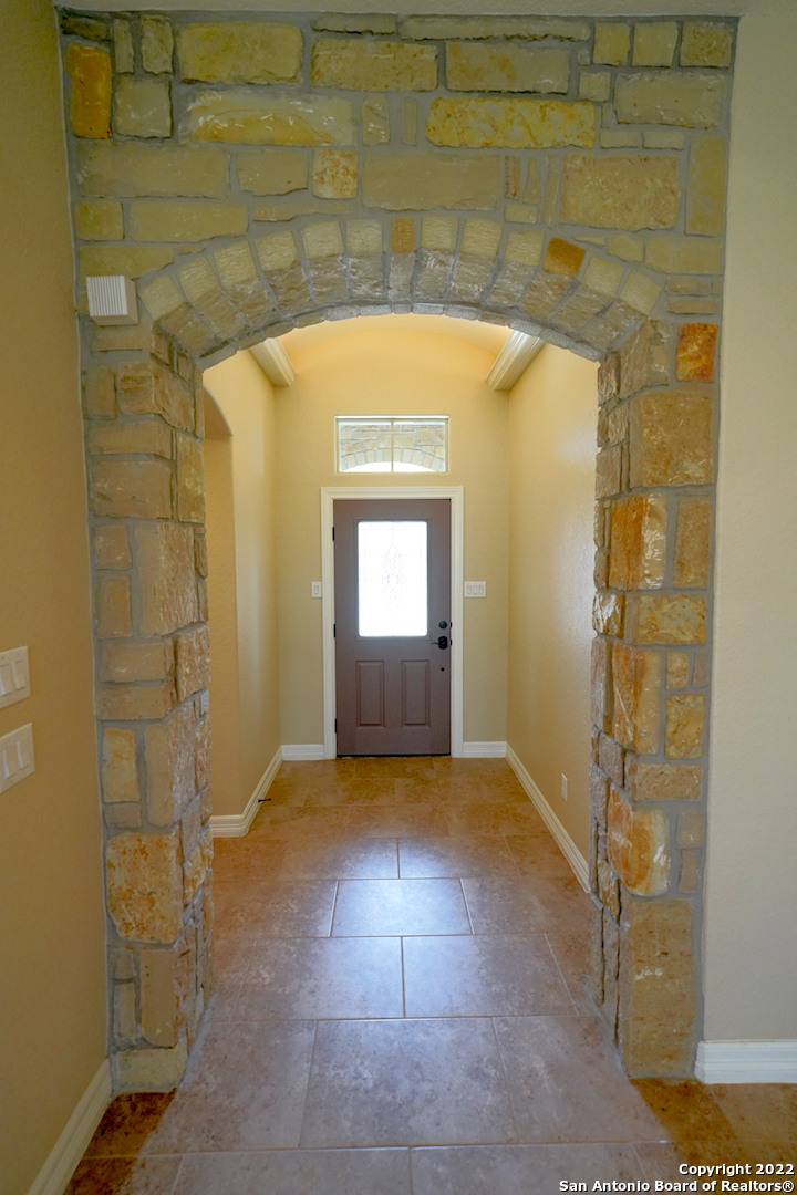 15420 Dell Lane Selma, TX 78154 - Photo 8 of 40