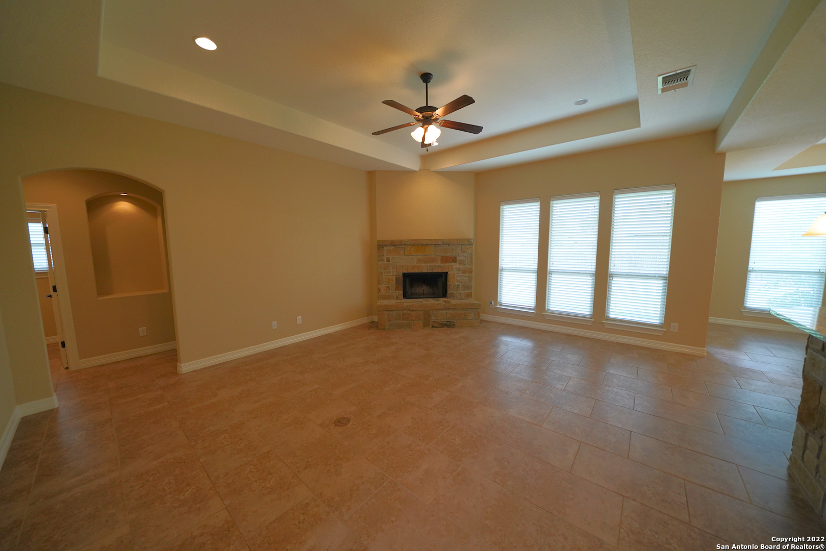 15420 Dell Lane Selma, TX 78154 - Photo 9 of 40