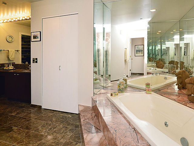 2100 North Racine Avenue, Unit 3B Chicago, IL 60614 - Photo 16 of 24