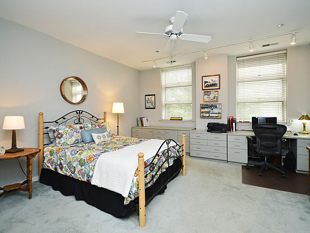2100 North Racine Avenue, Unit 3B Chicago, IL 60614 - Photo 19 of 24
