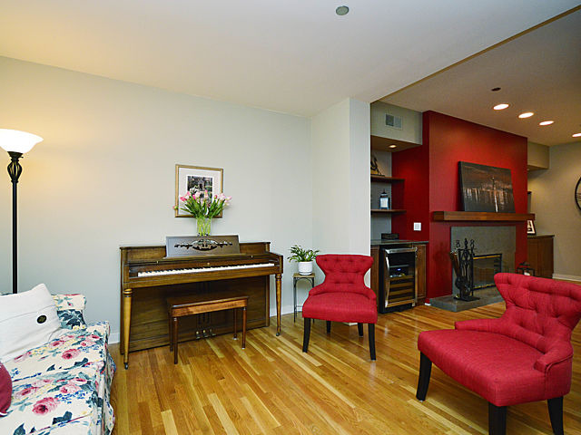 2100 North Racine Avenue, Unit 3B Chicago, IL 60614 - Photo 9 of 24