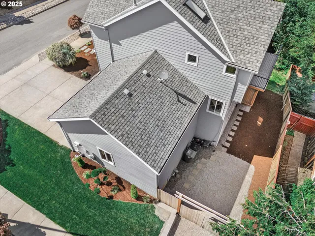 $799,950 | 7026 Southeast 156th Avenue, Portland, OR 97236