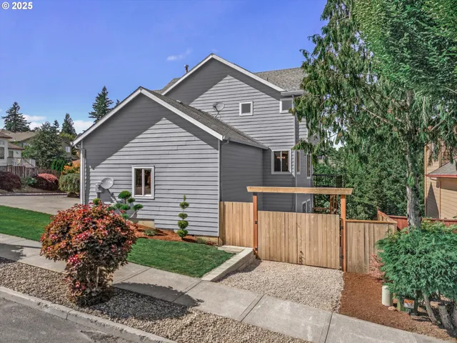 $799,950 | 7026 Southeast 156th Avenue, Portland, OR 97236