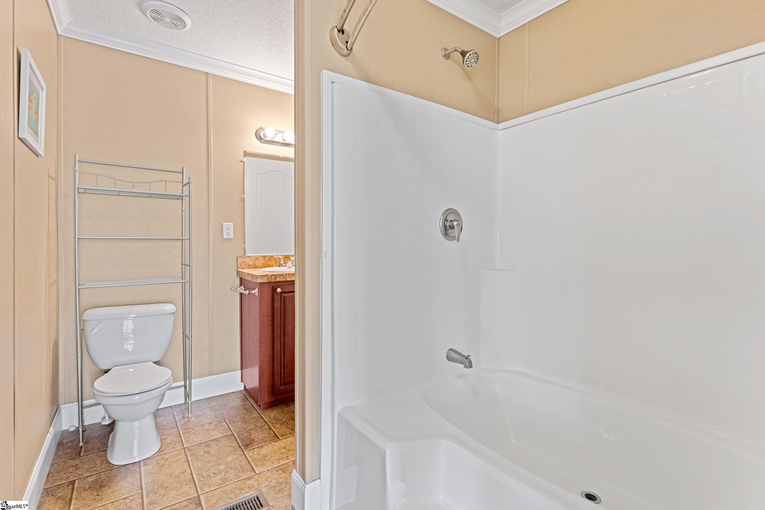 619 Carey Street Anderson, SC 29624 - Photo 14 of 21