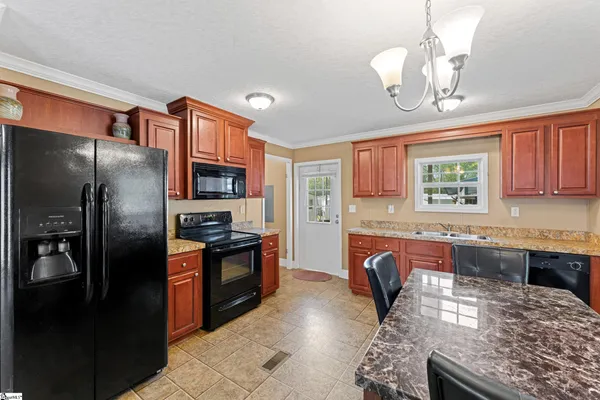 $165,000 | 619 Carey Street, Anderson, SC 29624
