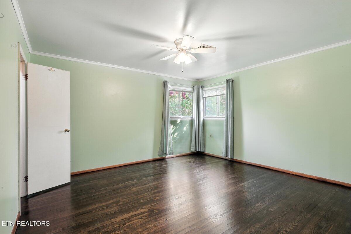 308 Irwin Drive Powell, TN 37849 - Photo 21 of 38 022_IMG_0623