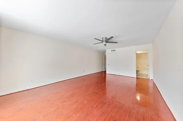 $215,000 | 12633 Memorial Drive, Unit 170, Houston, TX 77024