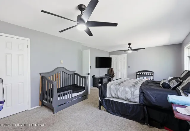 $429,900 | 104 Scotch Pine Court, Dingmans Ferry, PA 18328