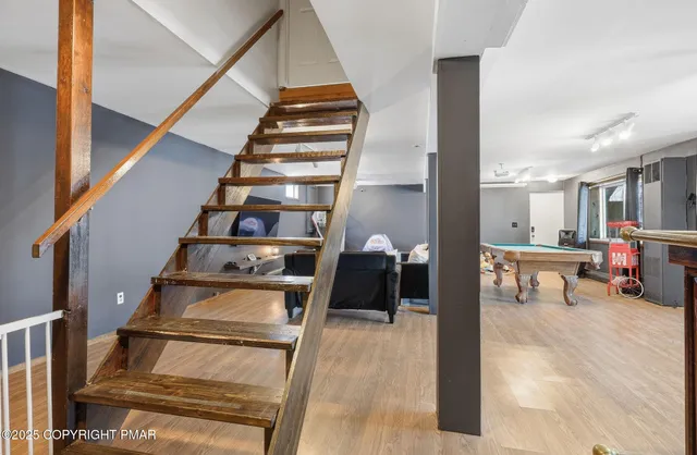 $429,900 | 104 Scotch Pine Court, Dingmans Ferry, PA 18328