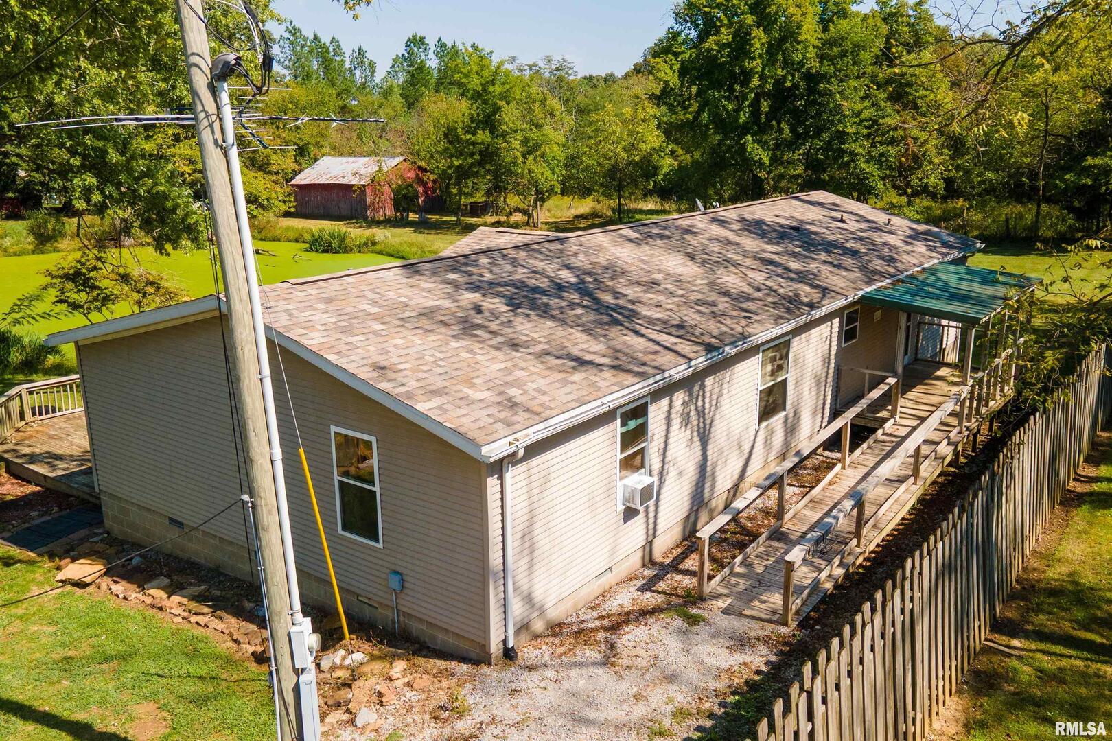 125 Beech Hollow Road Harrisburg, IL 62946 - Photo 13 of 33 a roof view