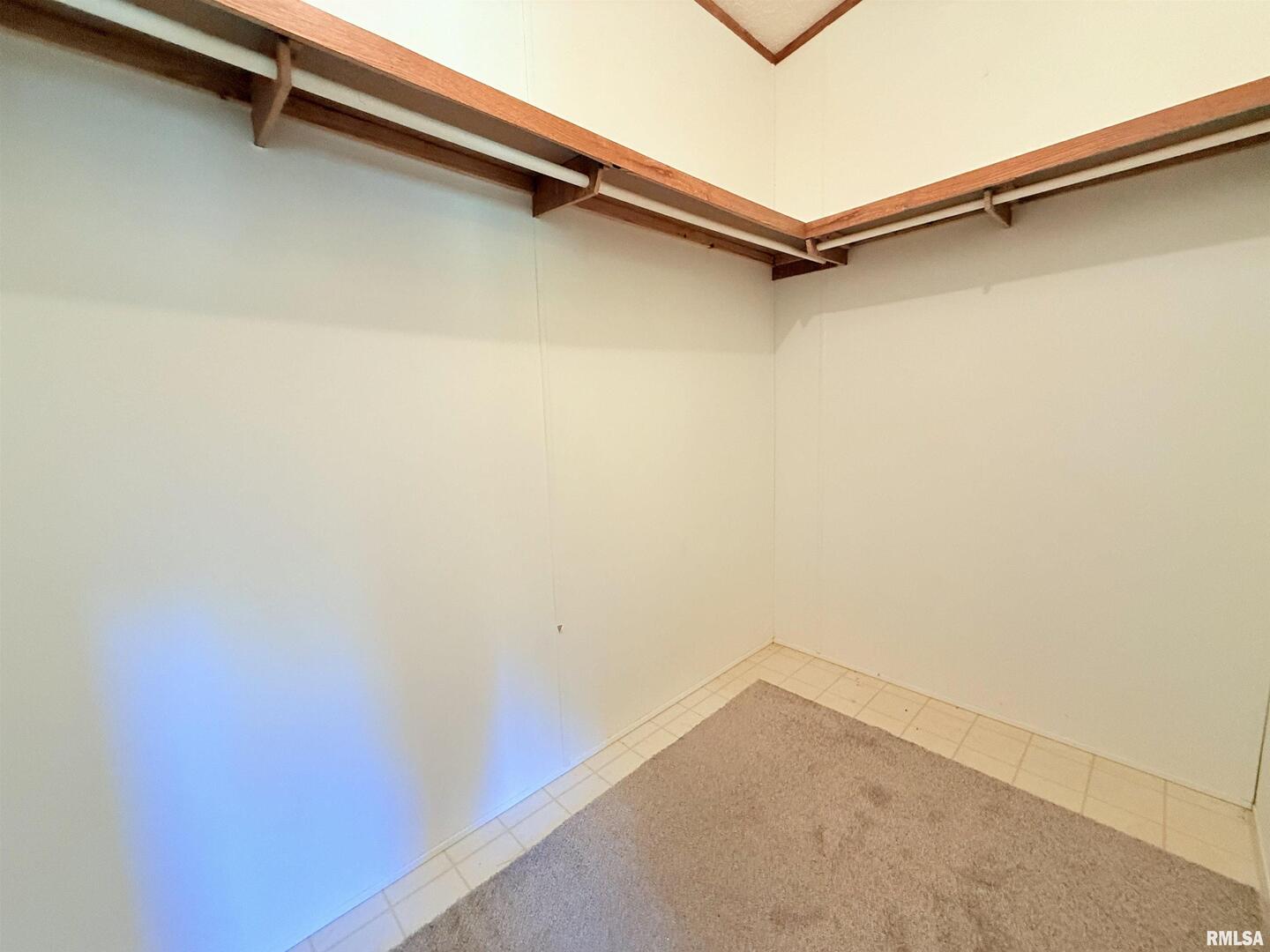 125 Beech Hollow Road Harrisburg, IL 62946 - Photo 18 of 33 a view of an empty room