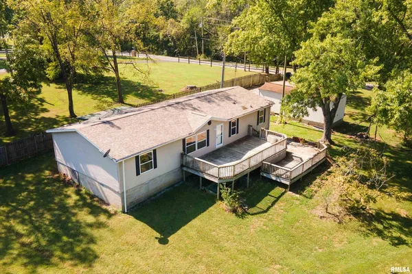 $189,000 | 125 Beech Hollow Road, Harrisburg, IL 62946