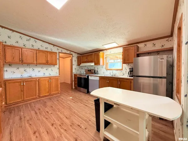 $189,000 | 125 Beech Hollow Road, Harrisburg, IL 62946