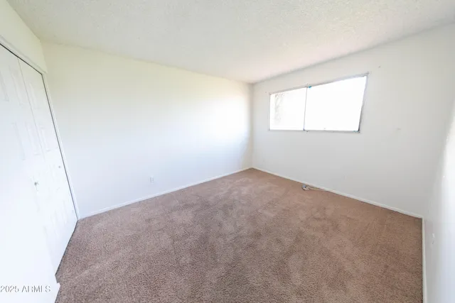 $3,995 | 1349 East Donner Drive, Tempe, AZ 85282