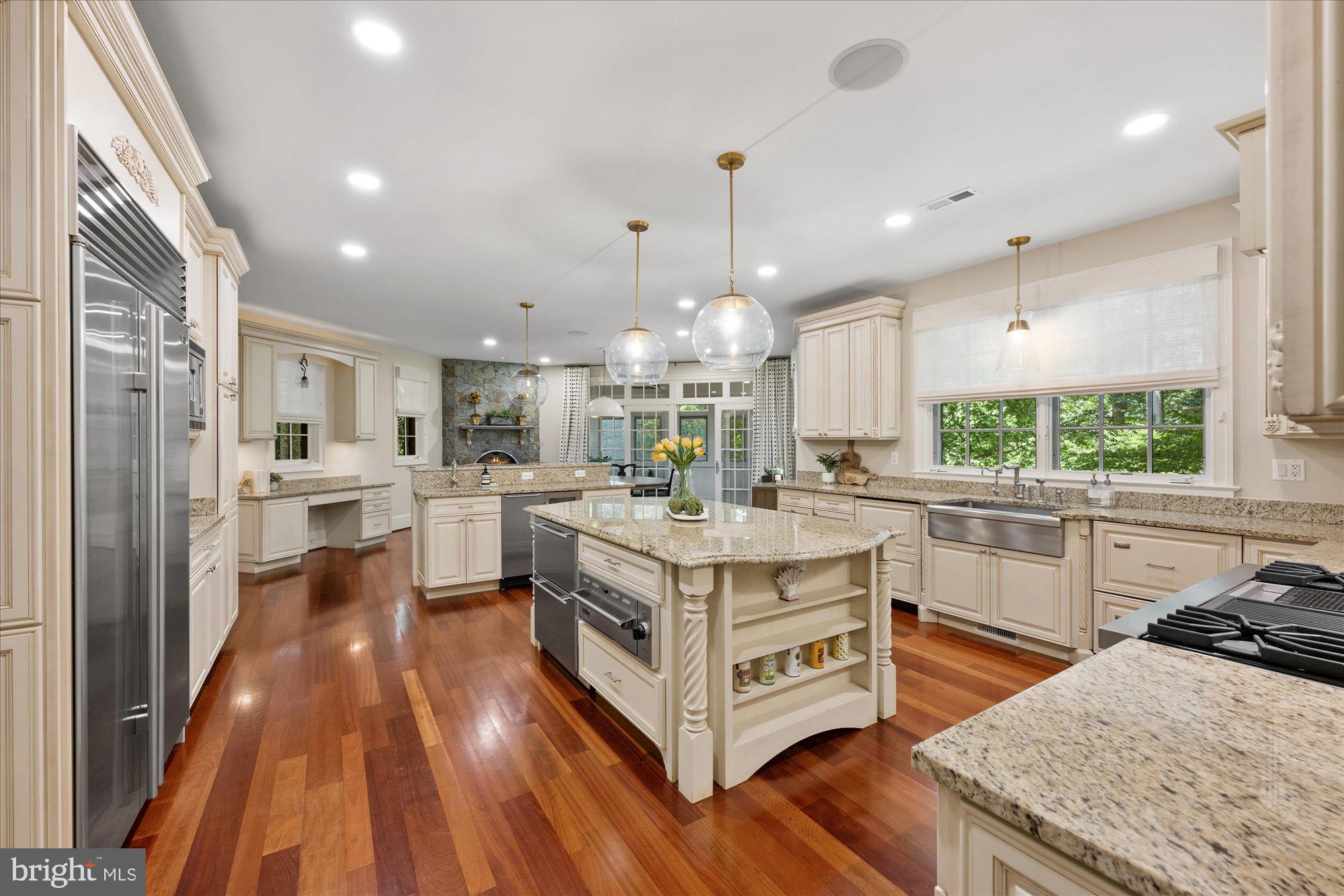 11512 Morning Ride Drive Potomac, MD 20854 - Photo 12 of 47