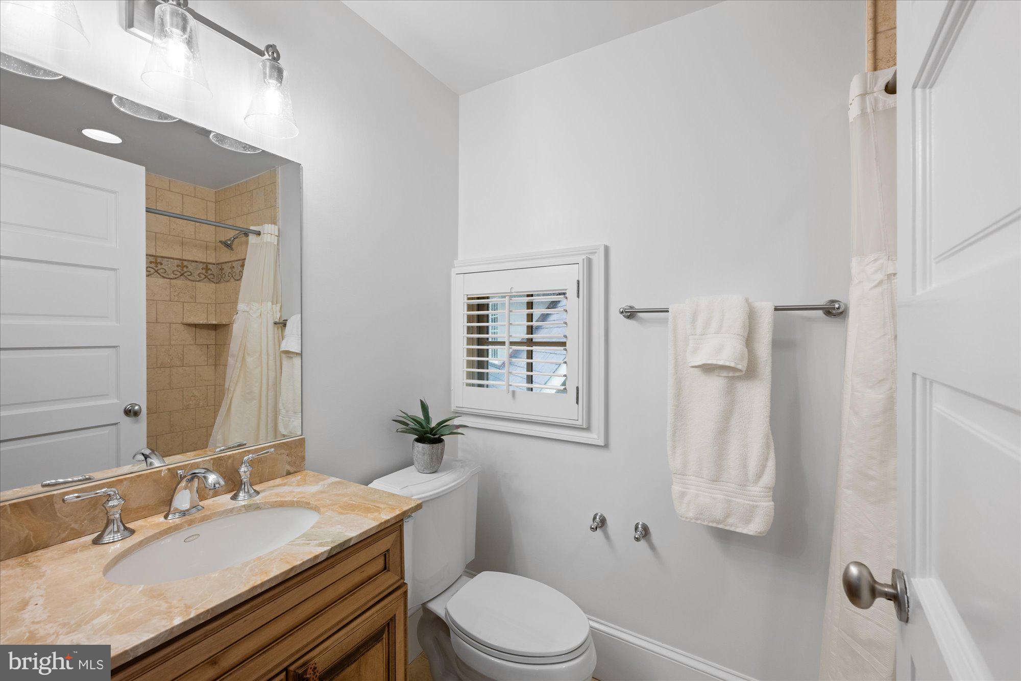 11512 Morning Ride Drive Potomac, MD 20854 - Photo 29 of 47