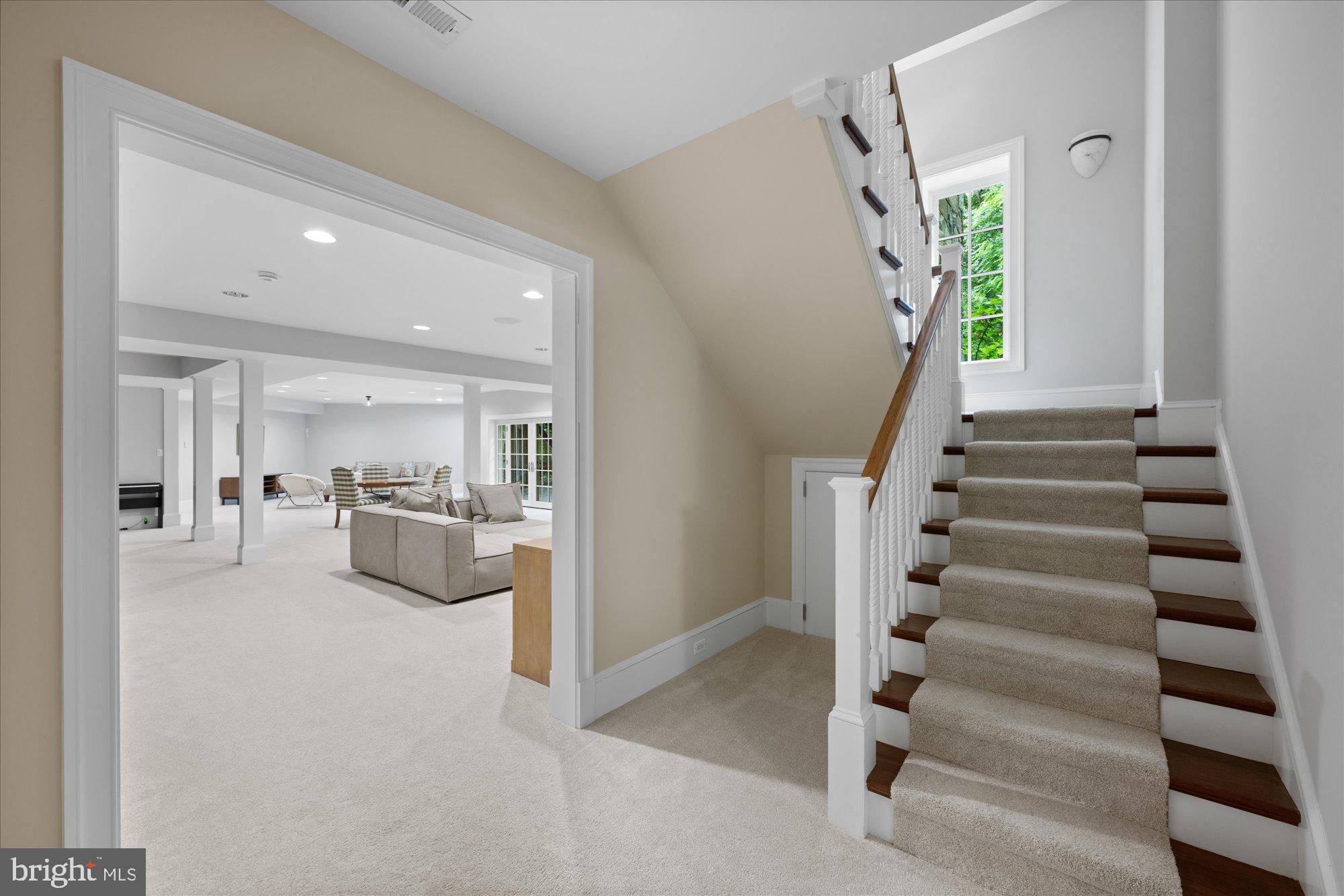 11512 Morning Ride Drive Potomac, MD 20854 - Photo 37 of 47