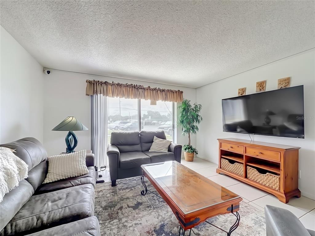 915 West Oak Ridge Road, Unit A Orlando, FL 32809 - Photo 15 of 38 Gallery Image 15