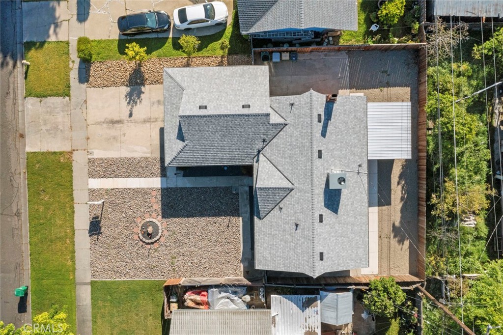 424 Morada Lane Stockton, CA 95210 - Photo 39 of 51 an aerial view of residential houses with outdoor space