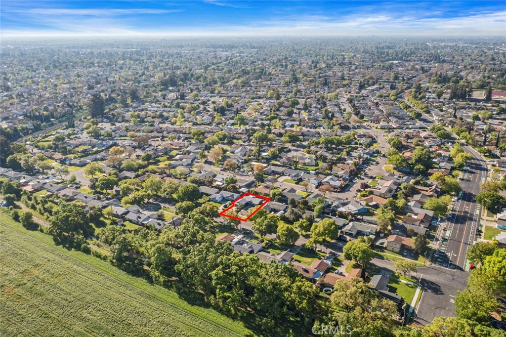 424 Morada Lane Stockton, CA 95210 - Photo 46 of 51 an aerial view of multiple house