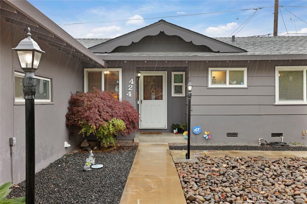424 Morada Lane Stockton, CA 95210 - Photo 5 of 51 a front view of a house