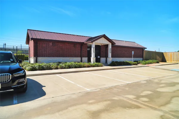 $2,200 | 3914 Dry Creek Drive, Missouri City, TX 77459