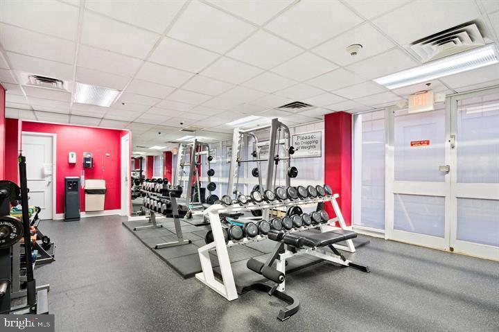 2001-00 Hamilton Street, Unit 318 Philadelphia, PA 19130 - Photo 16 of 20