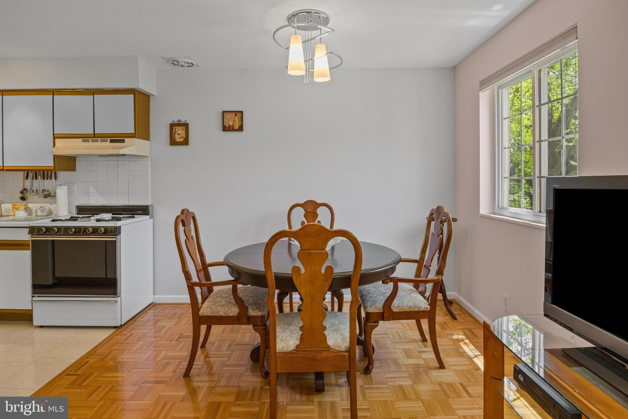 300 Byberry Road, Unit 211 Philadelphia, PA 19116 - Photo 8 of 22 Gallery Image 8