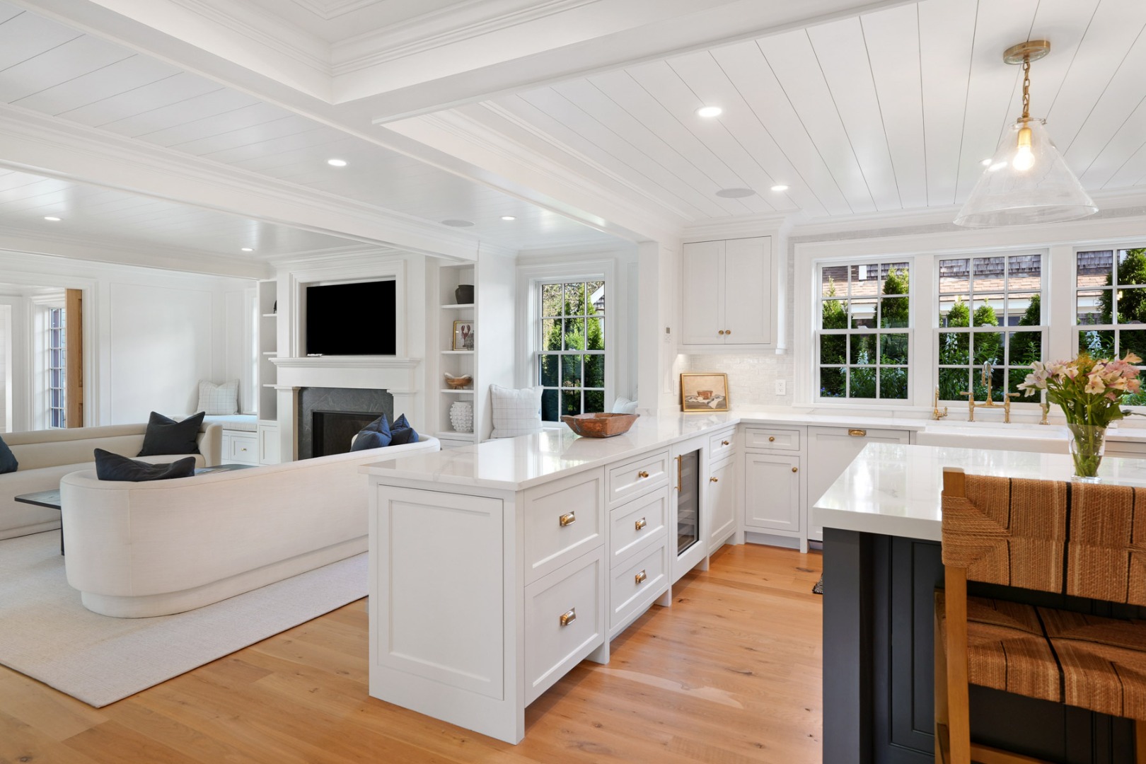 56 North Summer Street Edgartown, MA 02539 - Photo 23 of 77 a large white kitchen with a large window