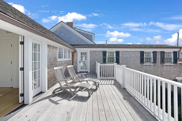 $21,500,000 | 56 North Summer Street, Edgartown, MA 02539