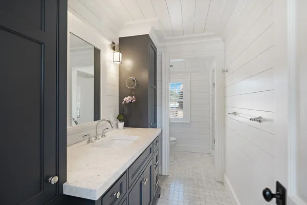 $21,500,000 | 56 North Summer Street, Edgartown, MA 02539