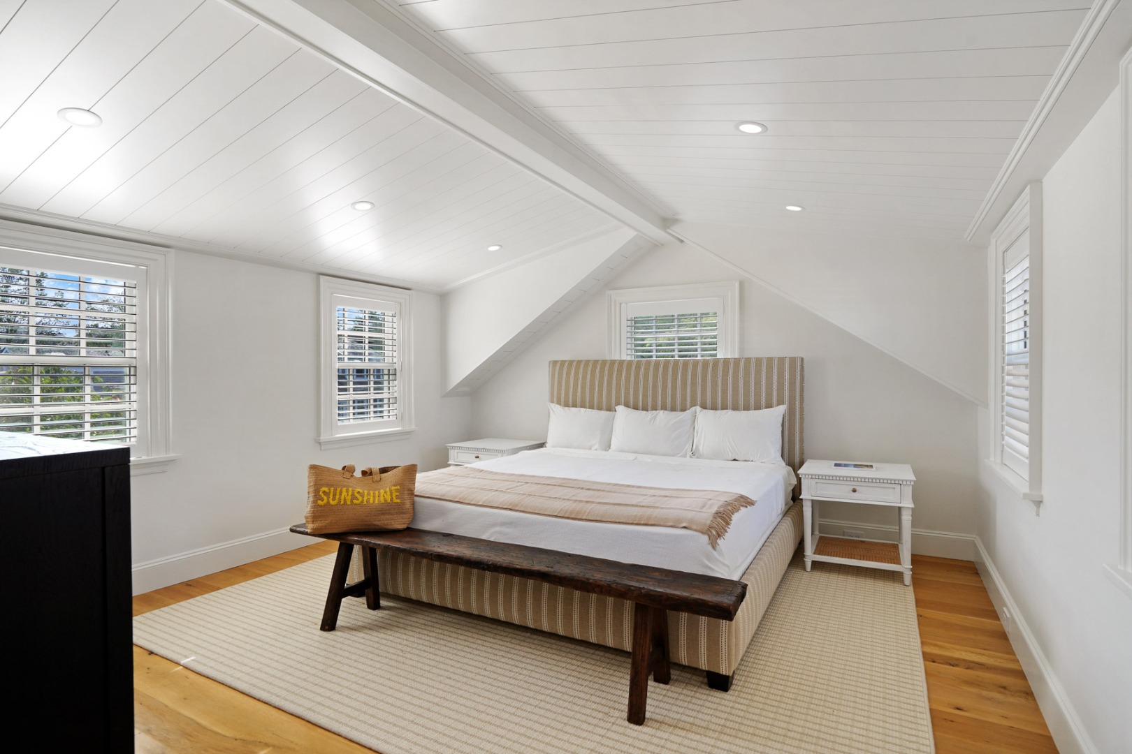 56 North Summer Street Edgartown, MA 02539 - Photo 55 of 77 Guest bedroom suite on second floor