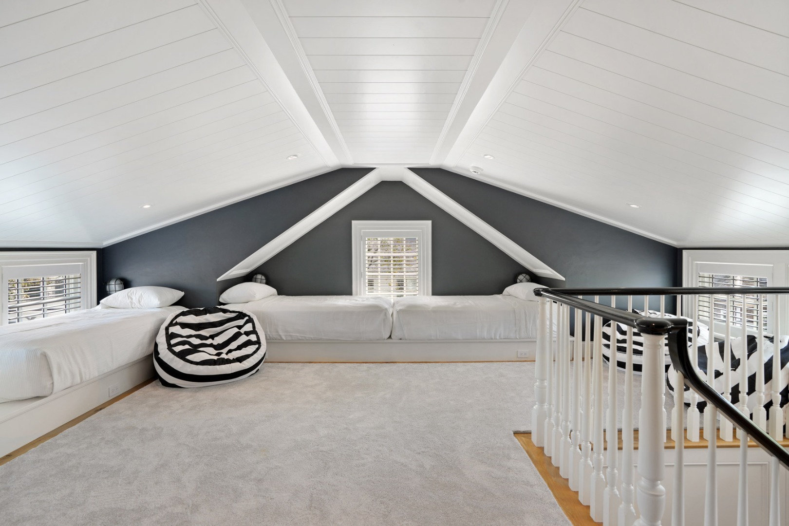 56 North Summer Street Edgartown, MA 02539 - Photo 57 of 77 Third floor bunkroom