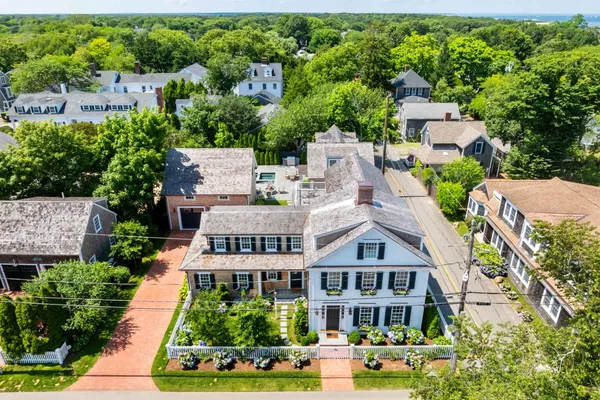 $21,500,000 | 56 North Summer Street, Edgartown, MA 02539