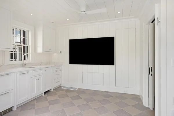 $21,500,000 | 56 North Summer Street, Edgartown, MA 02539