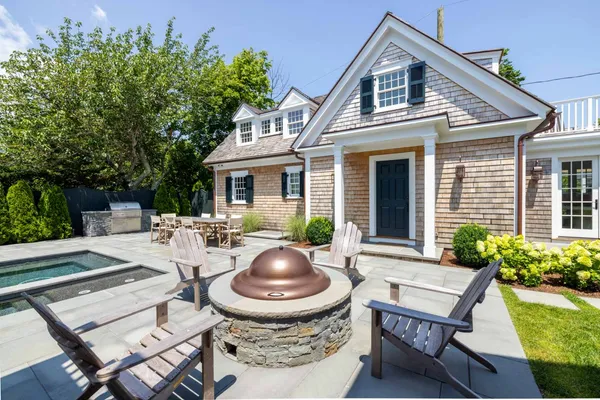 $21,500,000 | 56 North Summer Street, Edgartown, MA 02539
