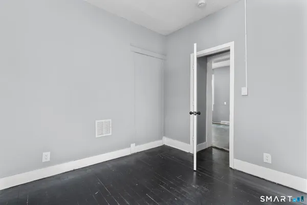 $1,900 | 78 Shelton Avenue, New Haven, CT 06511