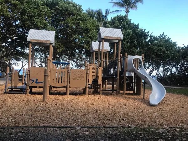 $3,750 | 7 Belair Drive, Boynton Beach, FL 33435