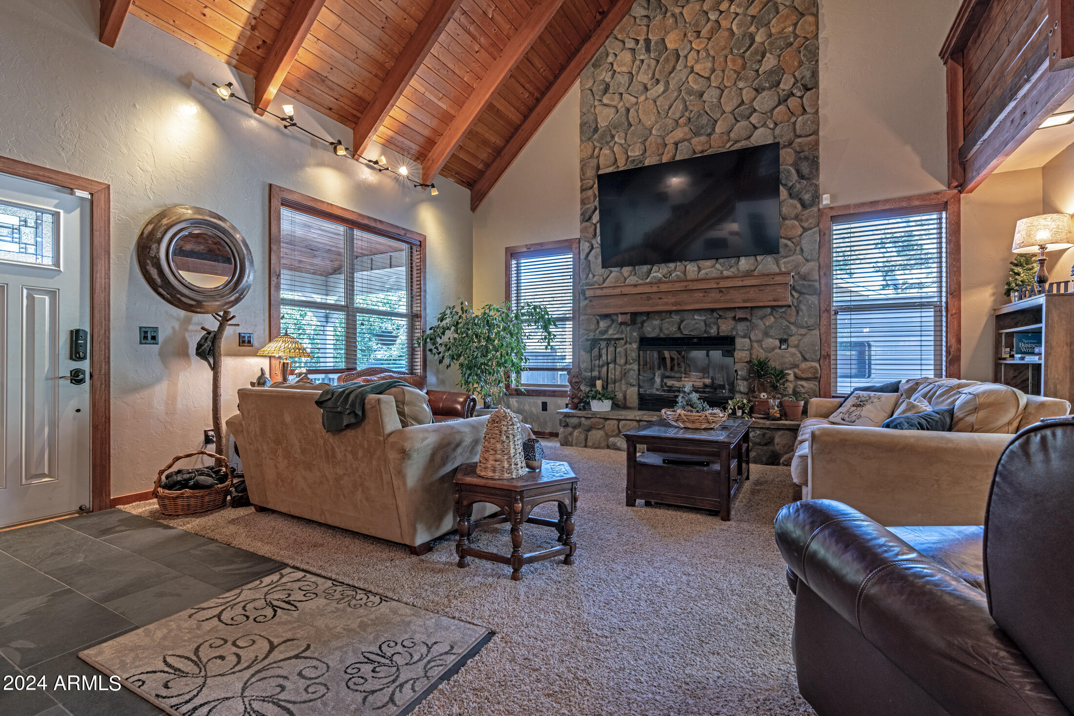 5015 Buck Springs Road Pinetop, AZ 85935 - Photo 8 of 34 _DSC9061-HDR-Edit