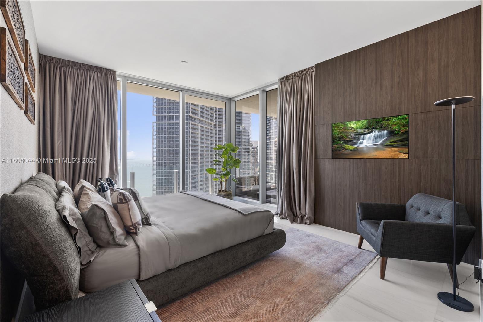 300 Biscayne Blvd Way, Unit 3104 Miami, FL 33131 - Photo 19 of 100