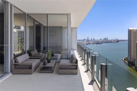 $6,330,000 | 300 Biscayne Blvd Way, Unit 3104, Miami, FL 33131