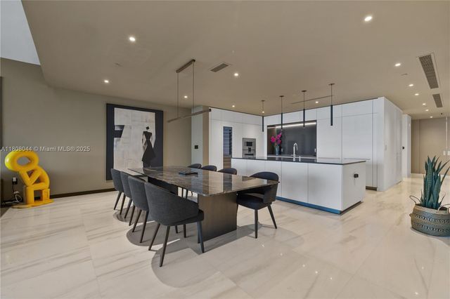 $6,330,000 | 300 Biscayne Blvd Way, Unit 3104, Miami, FL 33131