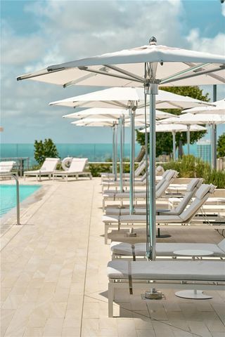 $6,330,000 | 300 Biscayne Blvd Way, Unit 3104, Miami, FL 33131