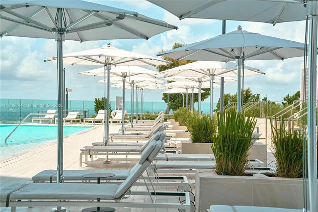 $6,330,000 | 300 Biscayne Blvd Way, Unit 3104, Miami, FL 33131